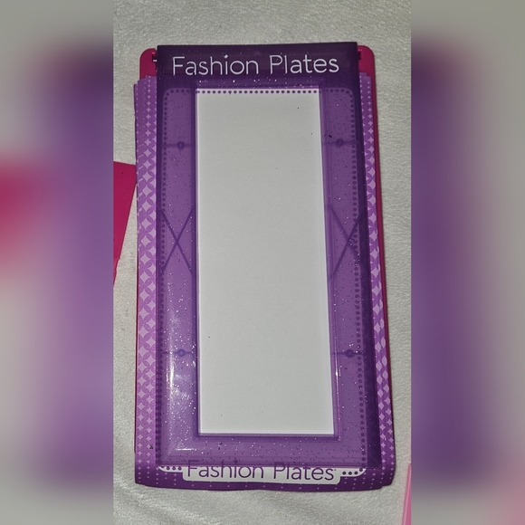 Fashion plates design kit - Picture 3 of 3